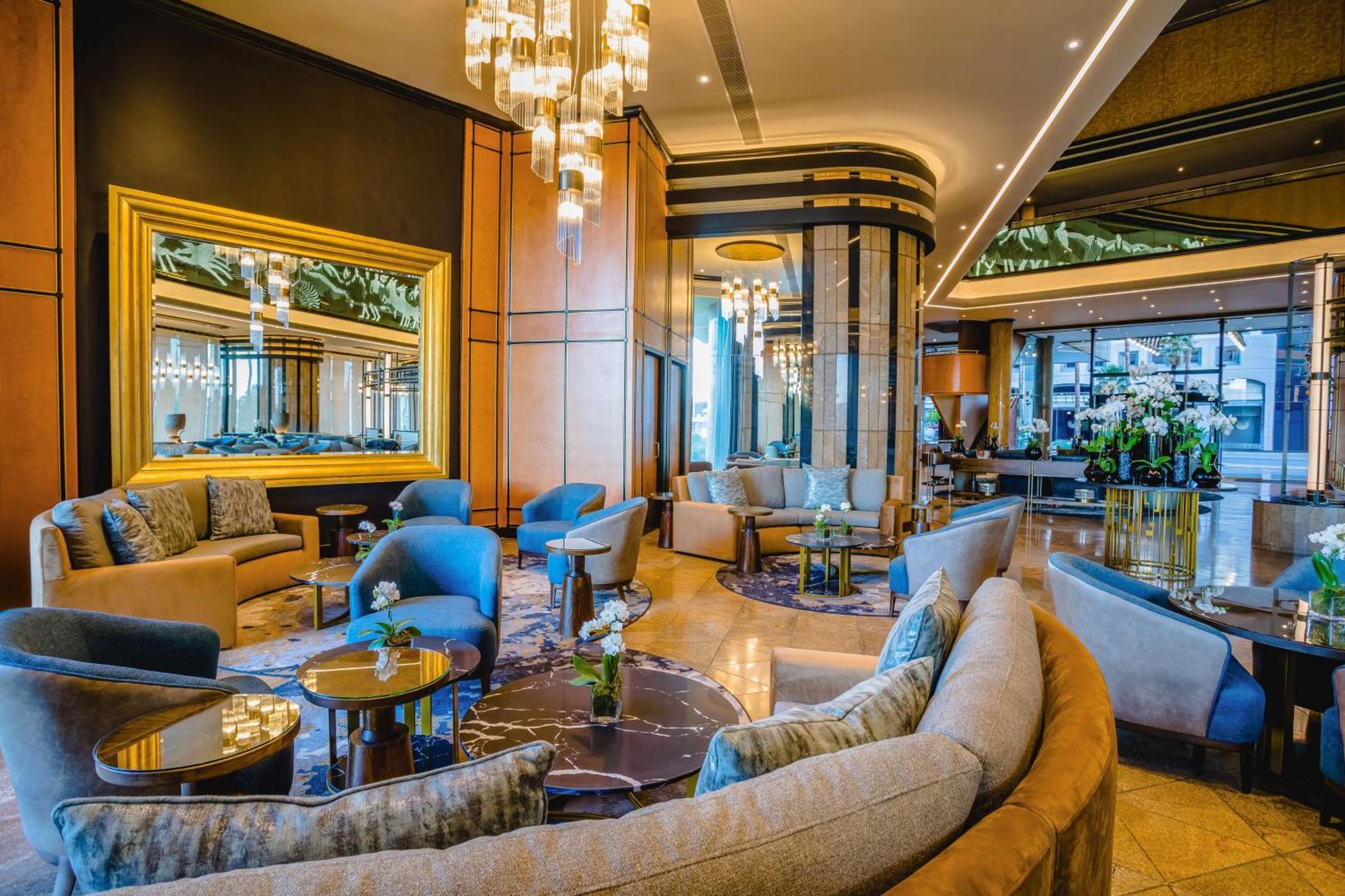 Sandton Sun And Towers Johannesburg Buitenkant foto The lobby of the hotel